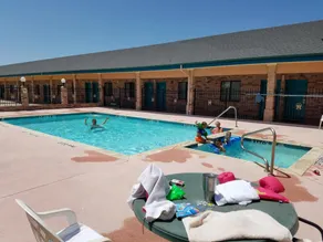 Quality One Motel - Piscine