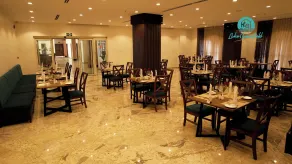 Lake Greenfield Hotel and Towers - Restaurant