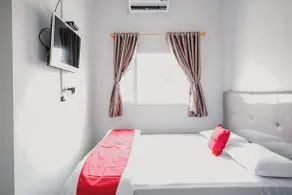 RedDoorz @ Jalan Narada Lampung - Room
