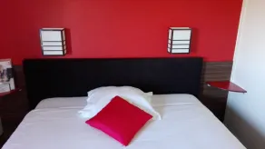Kyriad Direct Saintes - Room