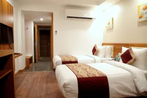 Le Roi Jammu - Near Jammu Railway Station - Room