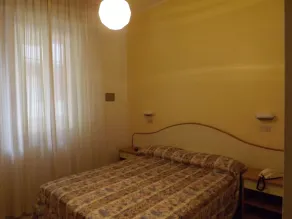 Hotel Thea - Quarto