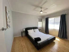 central 1940s Bendigo Home Hamptons Heritage Reno - Værelse