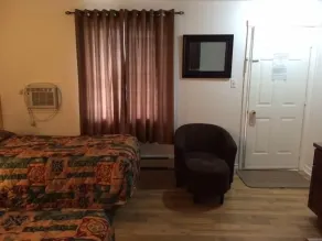 Carleton Motel and Coffee Shop - Room