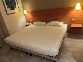 Hotel Re - Room