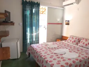 O Pharol Hostel e Pousada - Room