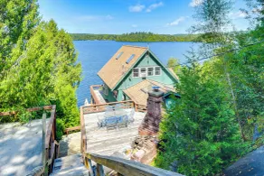 Waterfront Harrisville Home w/ Outdoor Fireplace! - Interiør