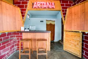 Super OYO 2961 Artana Bed & Breakfast - Rezeption