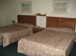 Arbor Inn Motor Lodge - Chambre
