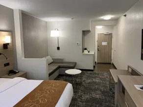 Comfort Suites Anderson-Clemson - Chambre