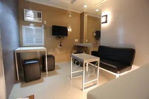 One Serenata Hotel Bacoor - Room