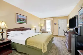 Baymont by Wyndham Smithfield - Chambre