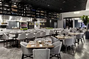 Live! by Loews - Arlington, TX - Restaurant