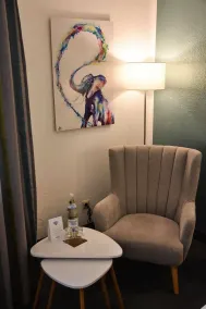 Martins Klause Airport Messe Hotel - Free Parking - Self Check-In available - Chambre