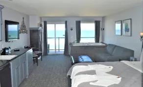 Starfish Manor Oceanfront Hotel - Chambre
