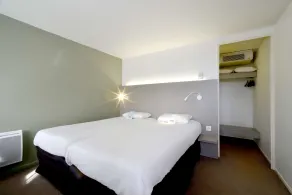 Kyriad Annecy Nord - Epagny - Chambre