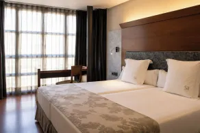 Hotel Sancho Abarca Petit SPA - Zimmer