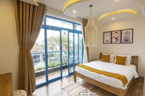 Lazy Bear Villa By The Little Hoi An - Room