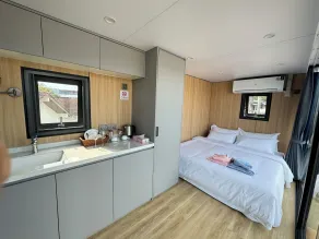 Space House Hotel Phuket - Chambre