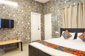 FabHotel Kings Suites Banaswadi - Rom