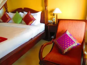 Old Lighthouse Bristow Hotel , Fort Kochi - Room
