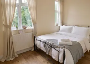The Mayfield Suite -Modern Two Bed Apartment - Chambre