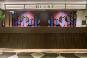 T24 Retro - Reception