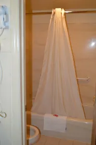 Econo Lodge Christiansburg-Blacksburg I-81 - Salle de bain