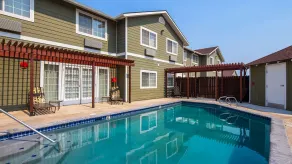 Best Western Plus The Inn at Horse Heaven - Pool