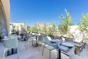 JL Hotel - Restaurant