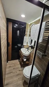 Rever Hotel - Bathroom