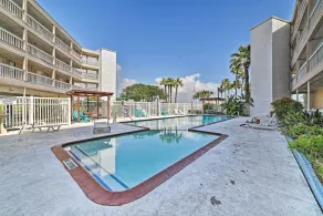 Pool & Direct Beach Access: Corpus Christi Escape - Interiør