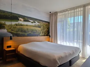 Corbie Mol - Room