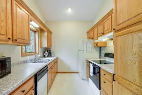 Richville Vacation Rental w/ Fire Pit: Near Trails - Innenbereich