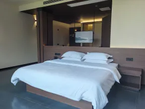 Yipin Noble Residence - Camera