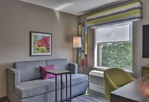 Hampton Inn & Suites Keene - Chambre