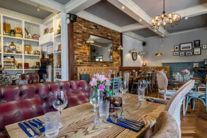 The Bulls Head Hotel - Restaurant
