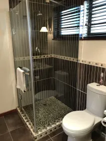 The Crown Guest House - Badezimmer