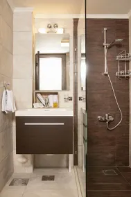 Marble Tower - Bathroom