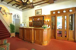 Hotel Villa Kinzica - Entrée intérieure