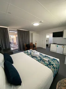 Hilltop Motel - Room