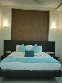 HOTEL WESTERN INN - Room