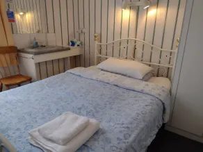 The Arran - Room