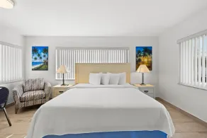 Surf Side Resort - Room