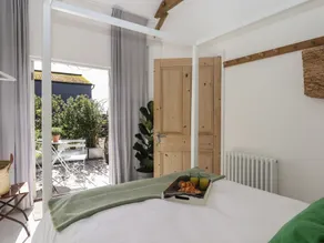 The Apple Shed - Room