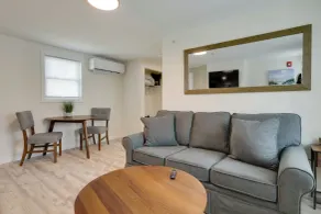 Pet-friendly Wareham Retreat Near Onset Beach! - Interni