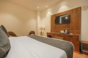  Hotel Aurelia Inn Near Airport Road-Amity University Sector 82 Mohali Chandigarh  - Quarto