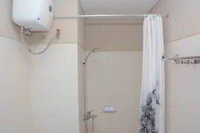 Warm and Cozy 2BR Apartment Woodland Park Residence - Bathroom