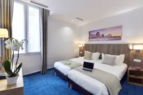 Hôtel Eugénie - Værelse