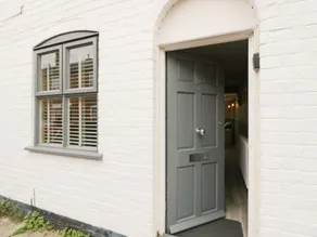 5 Bull Street - Interior